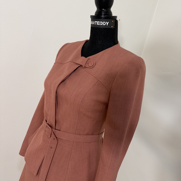 Cleopatre II x May 10 Vietnamese Designer Suit Set –Rust Red/Rust/Terracotta - Picture 4 of 15